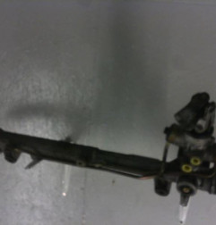 Cremaillere assistee MERCEDES CLASSE A 168 Photo n°1