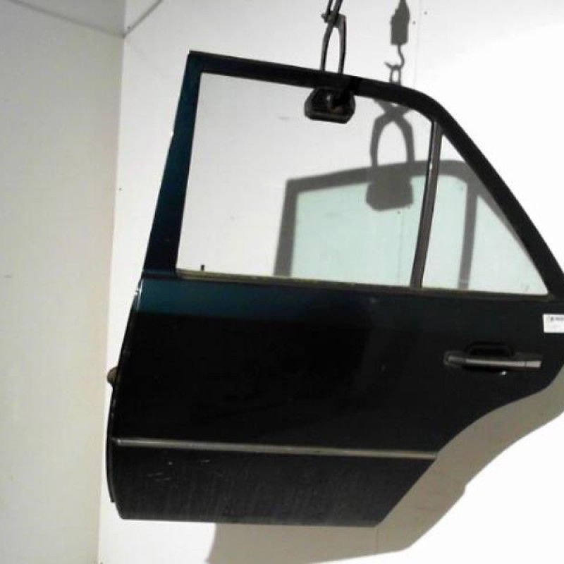 Porte arriere gauche MERCEDES CLASSE E 124