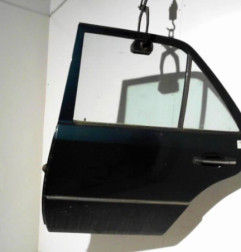 Porte arriere gauche MERCEDES CLASSE E 124 Photo n°4