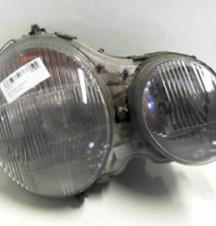 Optique avant principal droit (feux)(phare) MERCEDES CLASSE E 210 Photo n°1
