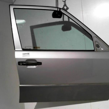 Porte avant droit MERCEDES CLASSE E 124