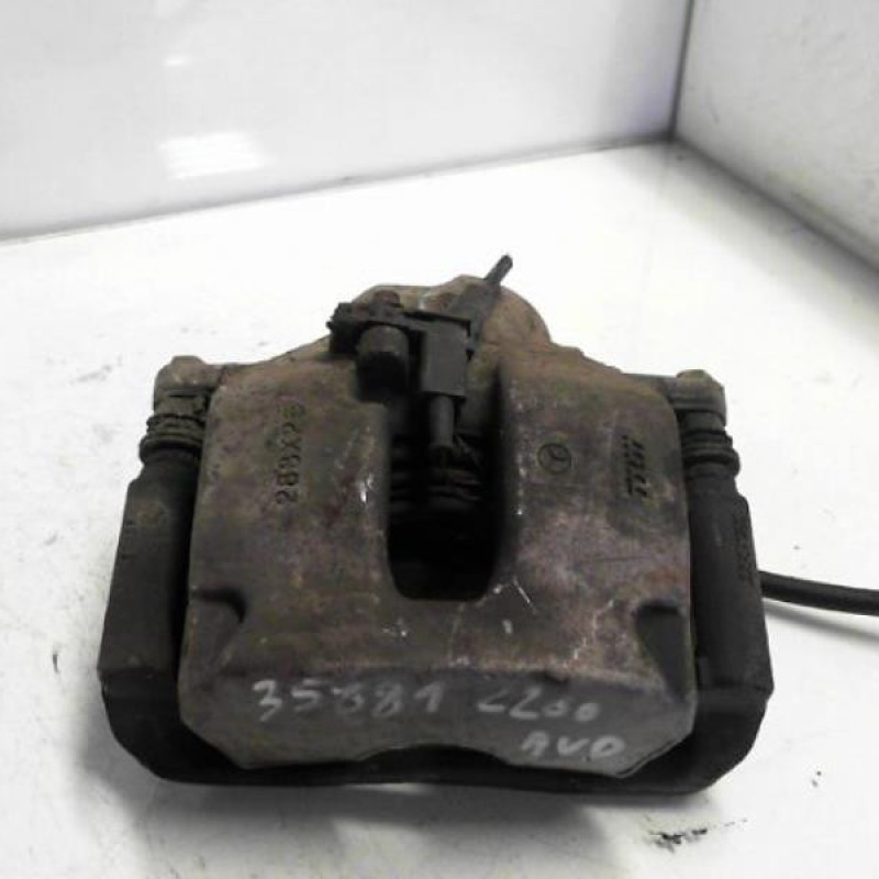 Etrier avant droit (freinage) MERCEDES CLASSE C 204