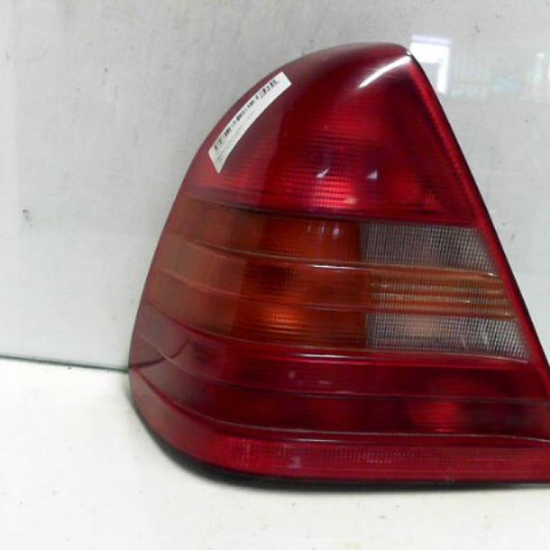 Feu arriere principal gauche (feux) MERCEDES CLASSE C 202