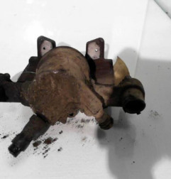 Etrier arriere droit (freinage) MERCEDES CLASSE C 204 Photo n°1