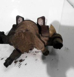 Etrier arriere droit (freinage) MERCEDES CLASSE C 204 Photo n°4