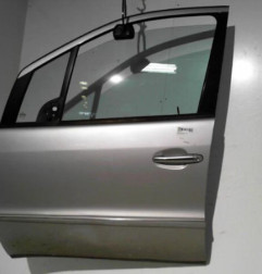 Porte avant gauche MERCEDES CLASSE A 168 Photo n°1