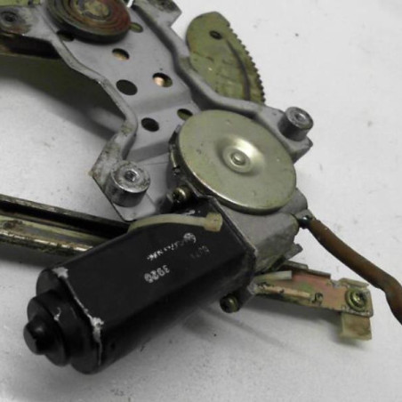 Leve vitre electrique avant droit KIA CARNIVAL 1