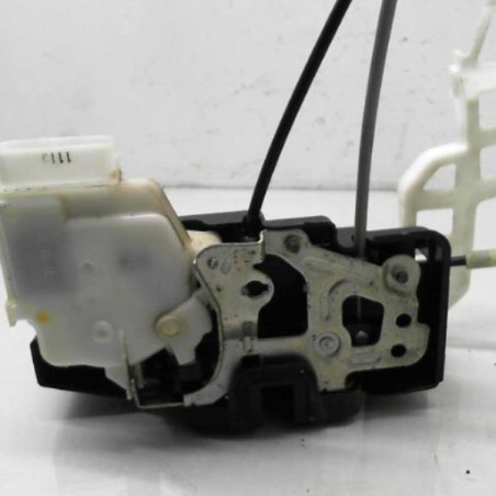 Serrure avant droit KIA CARENS 3