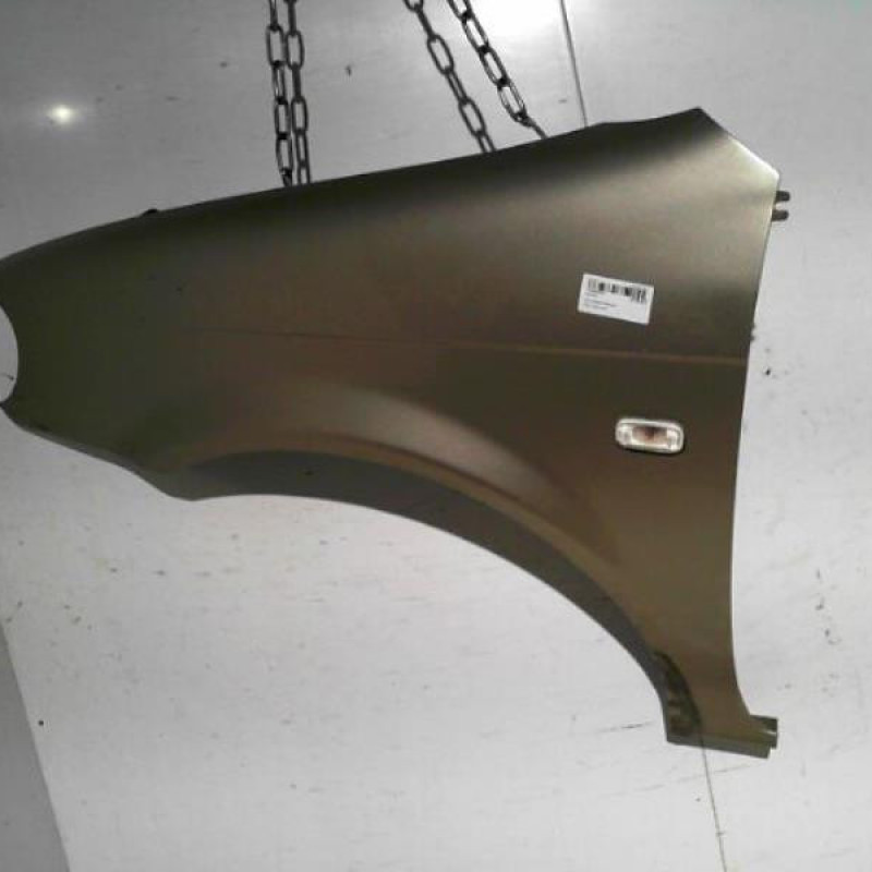 Aile avant gauche KIA CARNIVAL 1