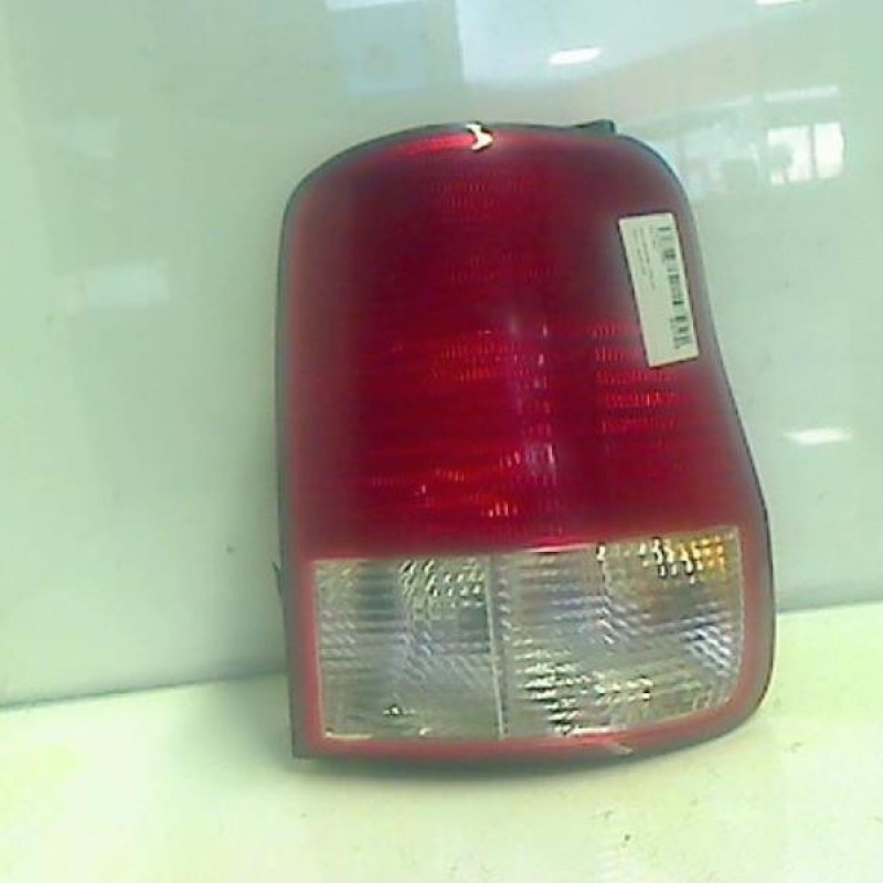 Feu arriere principal droit (feux) KIA CARNIVAL 1