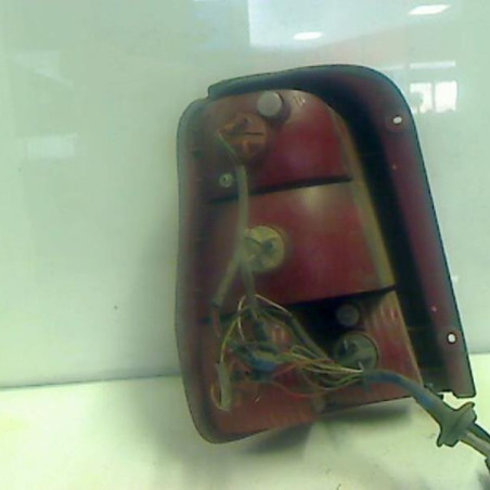 Feu arriere principal droit (feux) KIA CARNIVAL 1