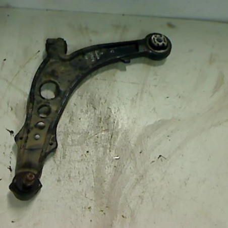 Triangle avant gauche LANCIA YPSILON 4