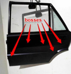 Porte arriere gauche LANCIA DELTA 1 Photo n°1