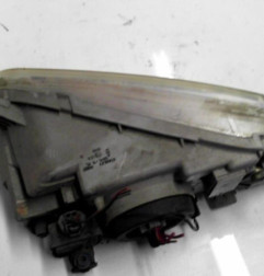 Optique avant principal droit (feux)(phare) MAZDA PREMACY Photo n°6