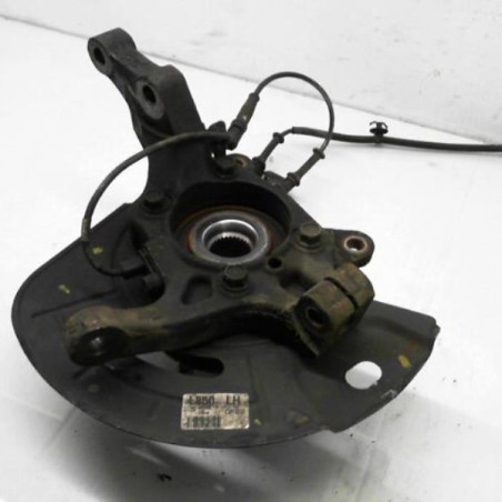 Fusee avant gauche HYUNDAI I 40