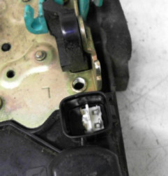 Serrure arriere gauche JEEP CHEROKEE 2 Photo n°6