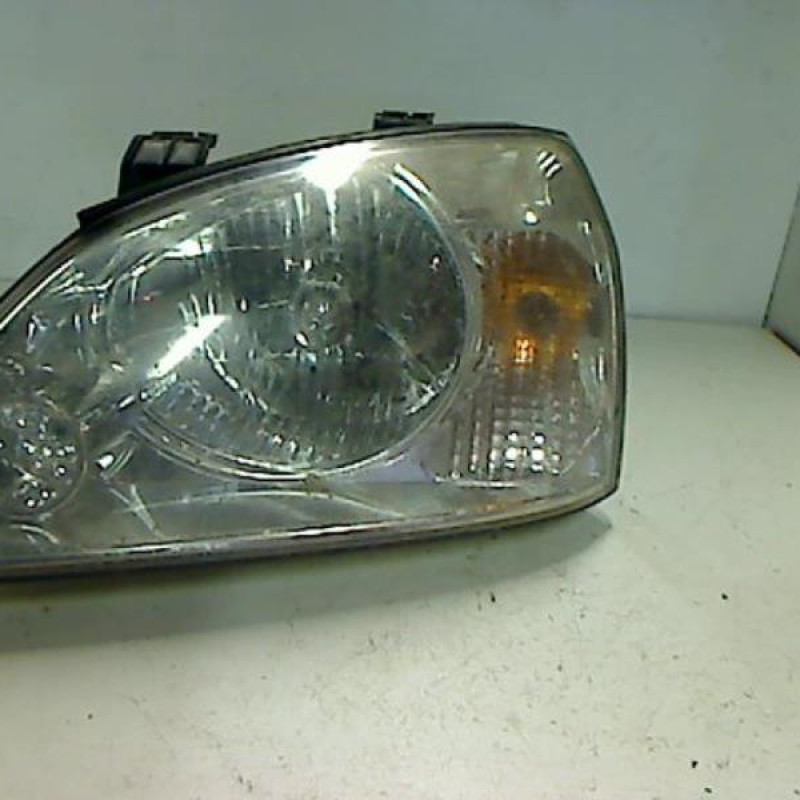 Optique avant principal gauche (feux)(phare) KIA CARENS 2