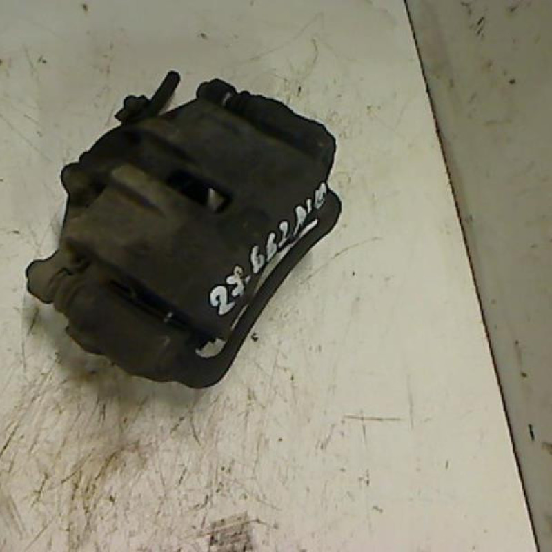 Etrier avant droit (freinage) KIA CARENS 3