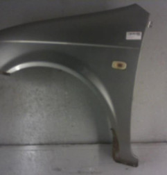 Aile avant gauche KIA CARNIVAL 1