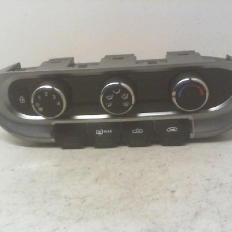 Commande chauffage KIA RIO 3 Photo n°1