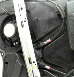 Leve vitre electrique avant droit FORD FIESTA 6