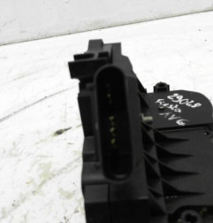 Serrure avant gauche FORD FIESTA 6 Photo n°6