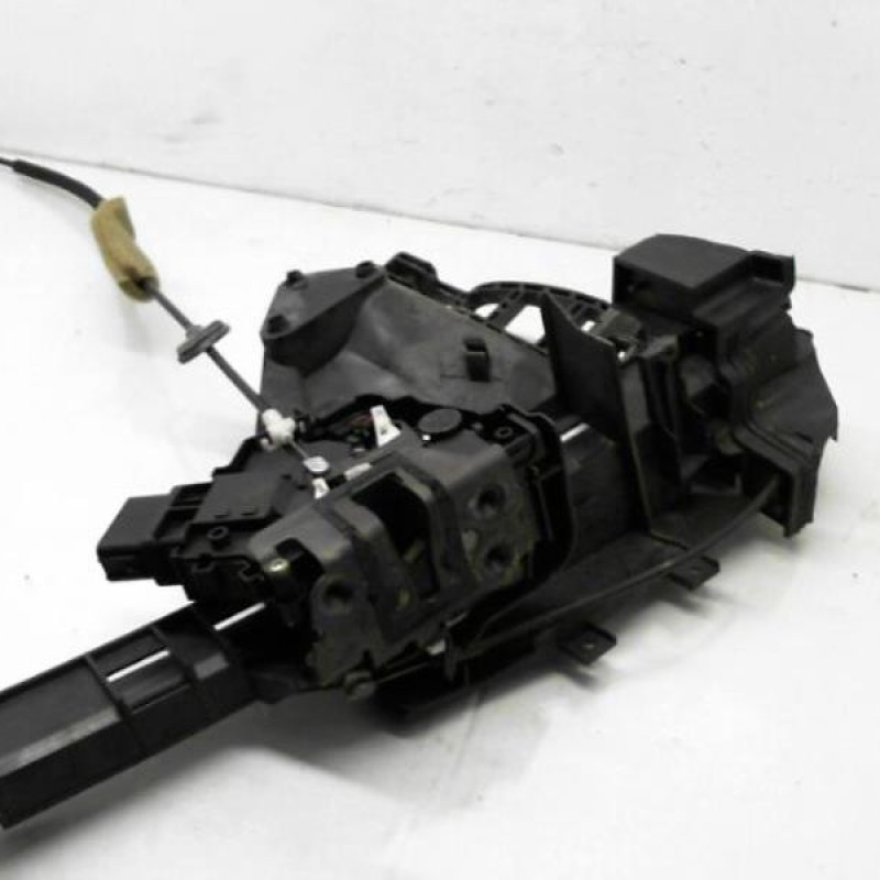 Serrure avant droit FORD C-MAX 1