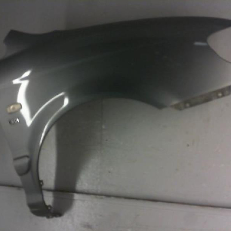 Aile avant droit HYUNDAI TRAJET