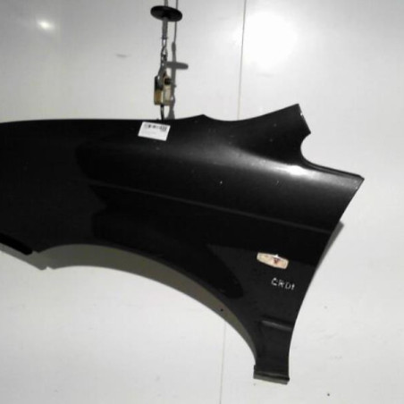 Aile avant gauche HYUNDAI TRAJET Photo n°1
