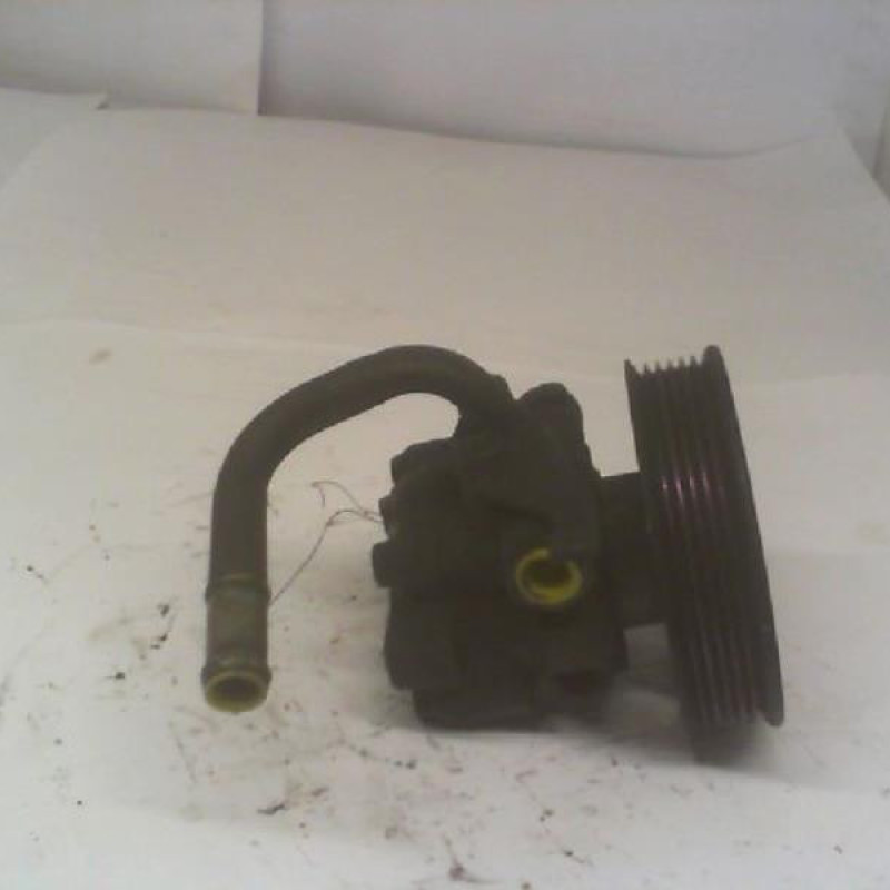 Pompe de direction HYUNDAI TRAJET