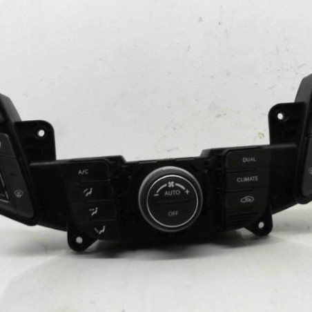 Commande chauffage HYUNDAI I 40 Photo n°1