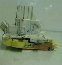 Serrure avant gauche FORD FOCUS 1 Photo n°1