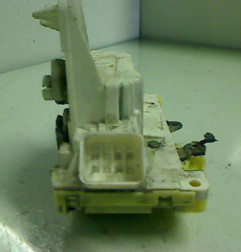 Serrure avant gauche FORD FOCUS 1