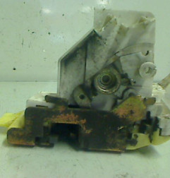 Serrure avant gauche FORD FOCUS 1 Photo n°3