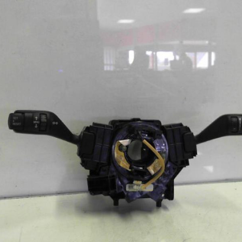 Commodo d'essuie glaces FORD FOCUS 2