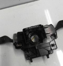 Commodo d'essuie glaces FORD FOCUS 2