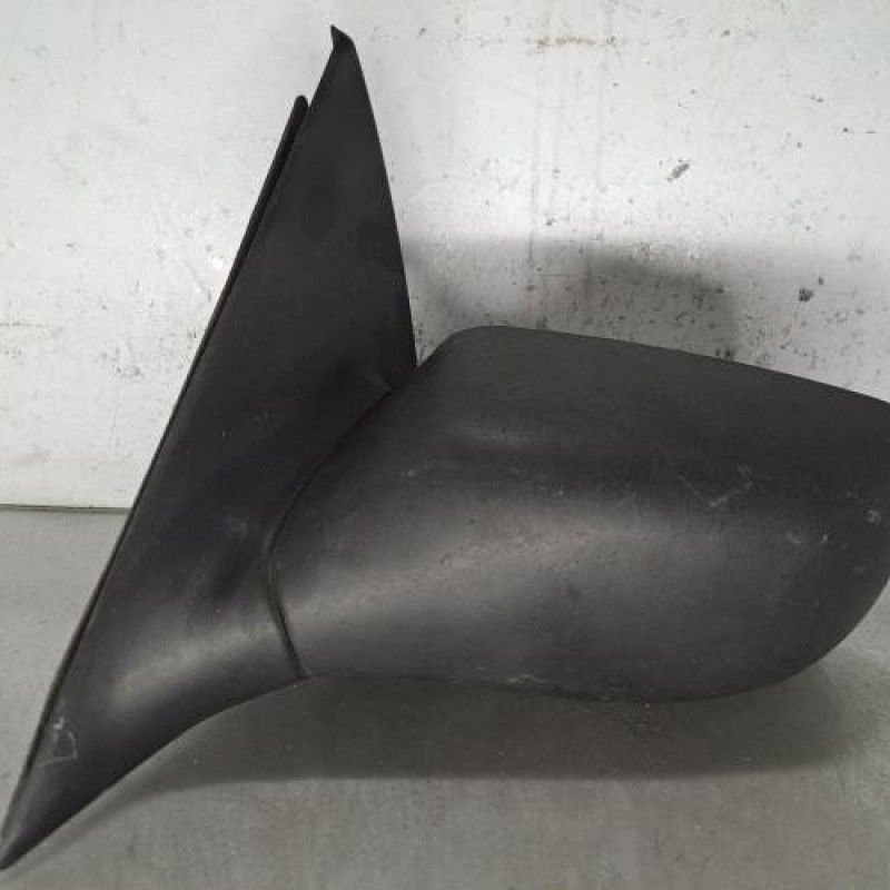 Retroviseur gauche FORD ESCORT 6