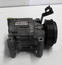Compresseur clim FORD KA 2 Photo n°1