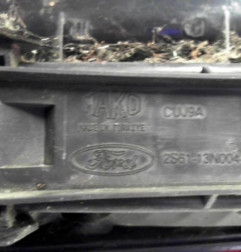 Feu arriere principal gauche (feux) FORD FIESTA 5 Photo n°3