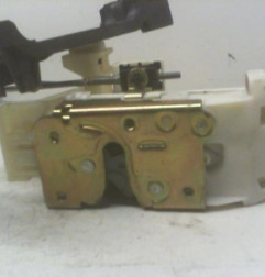 Serrure arriere droit FORD MONDEO 2