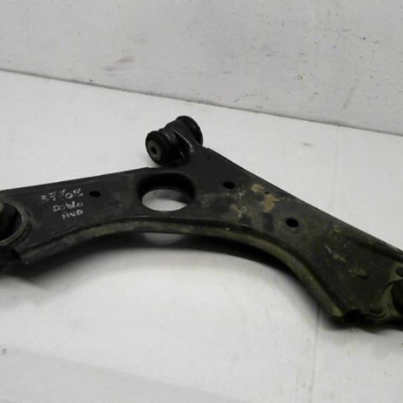 Triangle avant droit FIAT DOBLO 2