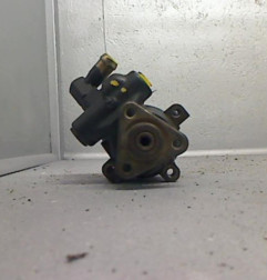 Pompe de direction FORD FIESTA Photo n°4