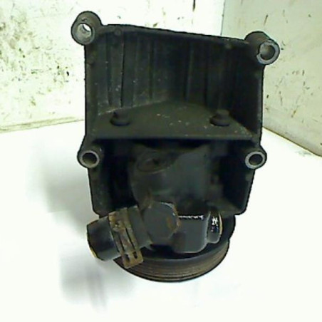 Pompe de direction FORD FIESTA 4 Photo n°1