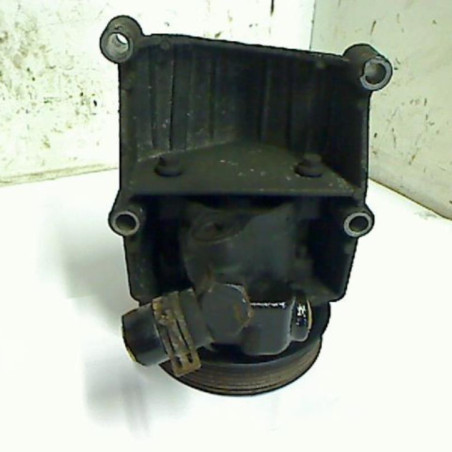Pompe de direction FORD FIESTA 4