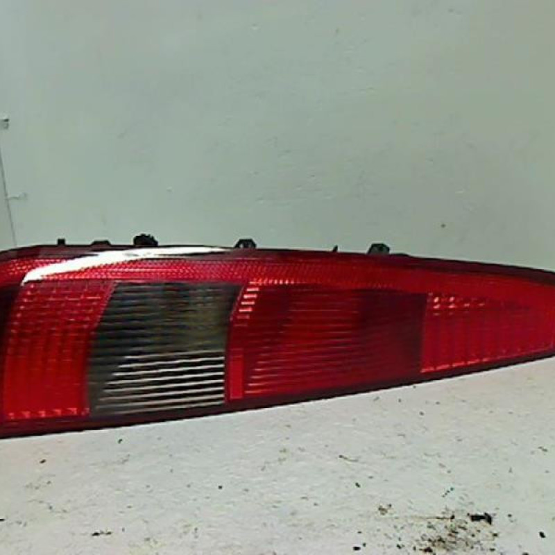 Feu arriere principal gauche (feux) FORD FIESTA