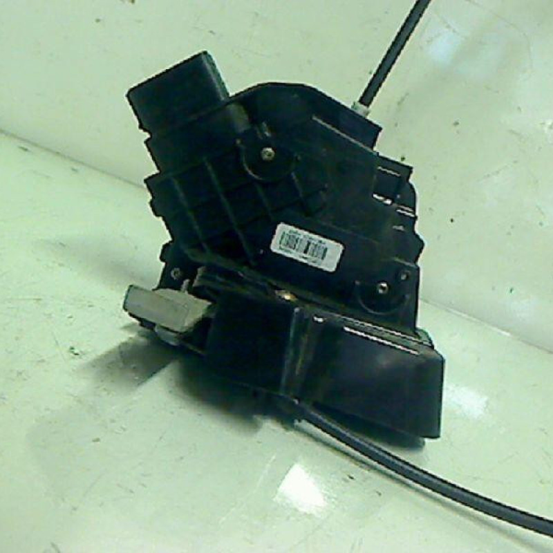 Serrure arriere gauche FORD FOCUS 2