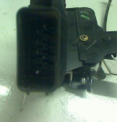 Serrure arriere gauche FORD FOCUS 2 Photo n°5