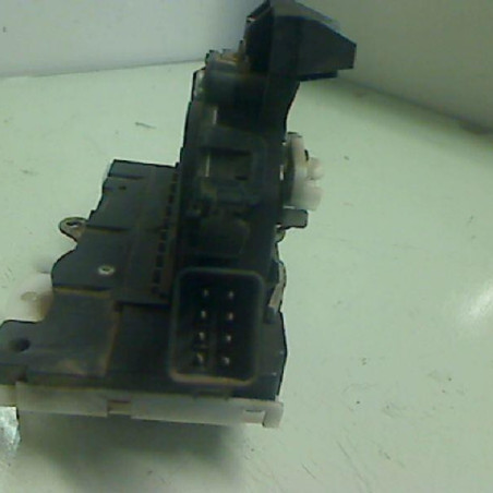 Serrure avant droit FORD MONDEO