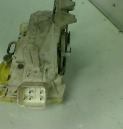 Serrure avant droit FORD MONDEO