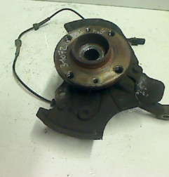Fusee avant gauche FORD KA 2